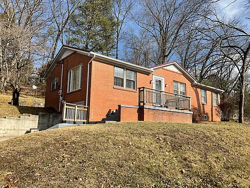 722 Forest Dr Photo 1