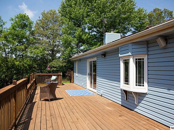 5th image of 8302 Howe Ct