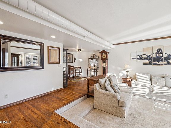 5th image of 7715 S ALDER Drive