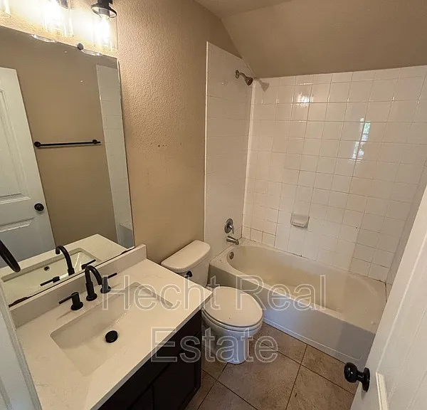 9209 Sawyer Fay Ln — Photo 17