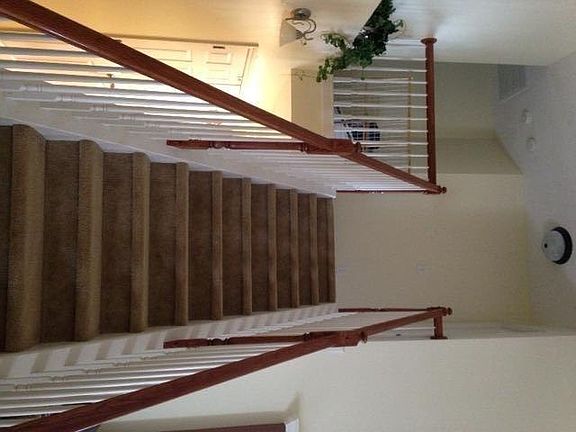 3rd image of 2544 Rockaway Pl