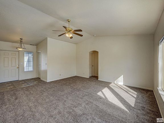 5th image of 526 Rawe Peak Dr