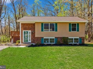 831 Wilda Dr, Westminster, MD 21157