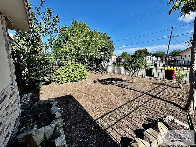 2413 Eastern Blvd — Photo 19