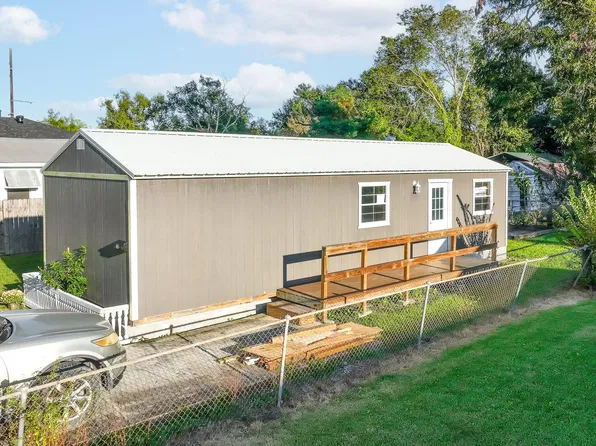 120 Terrebonne St, Morgan City, LA 70380