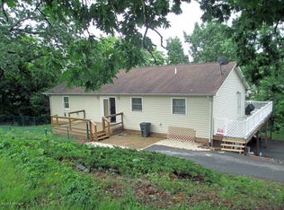 645 Lyle Ln, Christiansburg, VA 24073