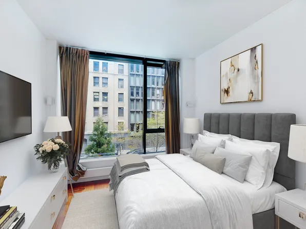 255 Hudson Street image 1 of 37