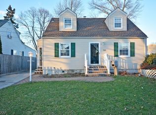 541 Giles Ave, Middlesex, NJ 08846