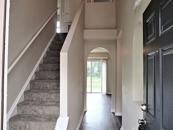 3rd image of 9151 Shindler Crossing Dr