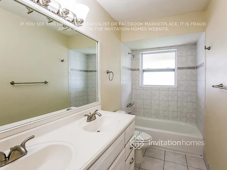 5313 SW 118th Ave — Photo 15