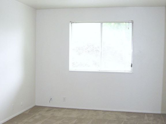 3rd image of 3534 S 300 E APT E