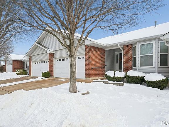 2nd image of 26 Bardstown Ct #36C