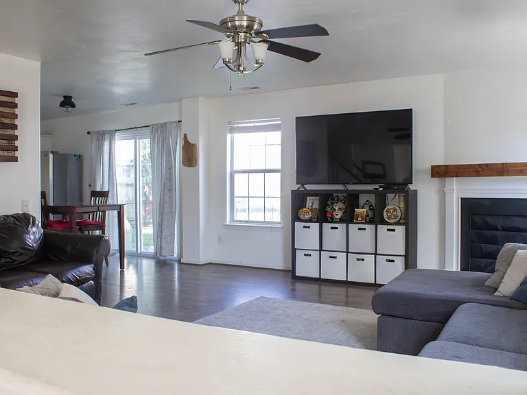 210 Rockwood Pl — Photo 26