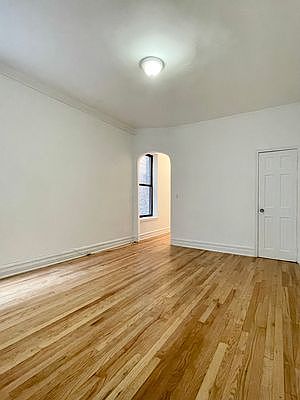 2nd image of 214 W 102nd St APT 3B