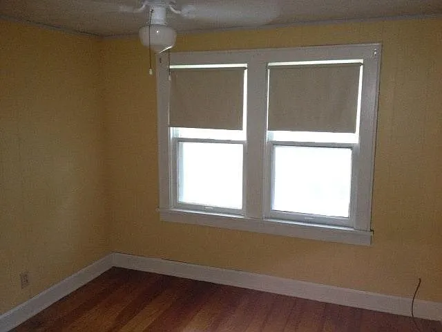 2nd bedroom - upstairs