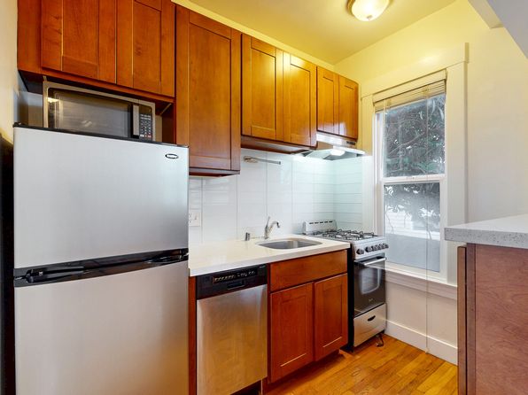 470 14th St #4 - Image 3
