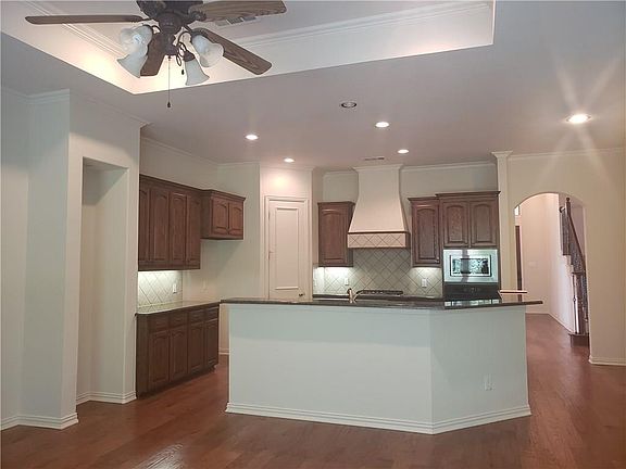 5th image of 5307 Sun Meadow Dr
