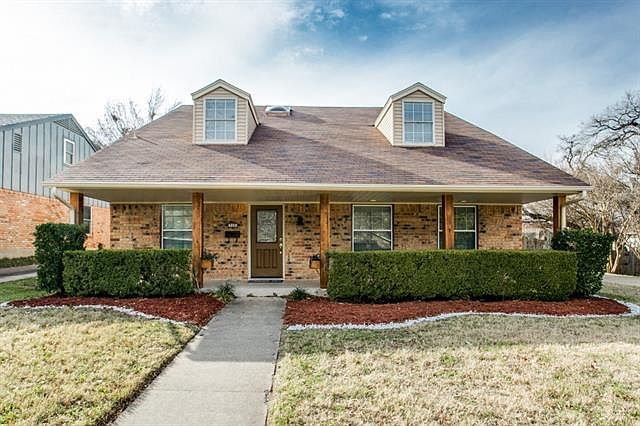 1st image of 515 Towne Pl