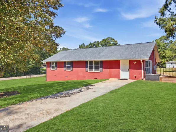 116 Smith St, Locust Grove, GA 30248
