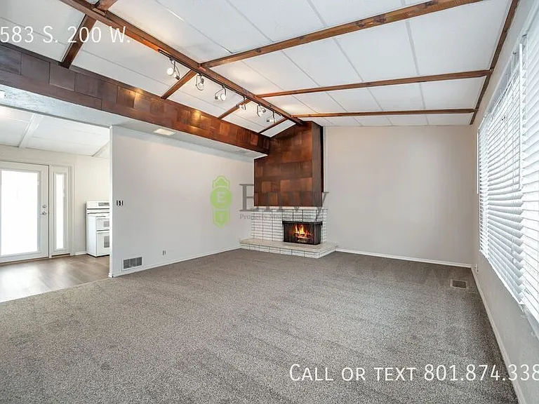 2583 S 200 W — Photo 14