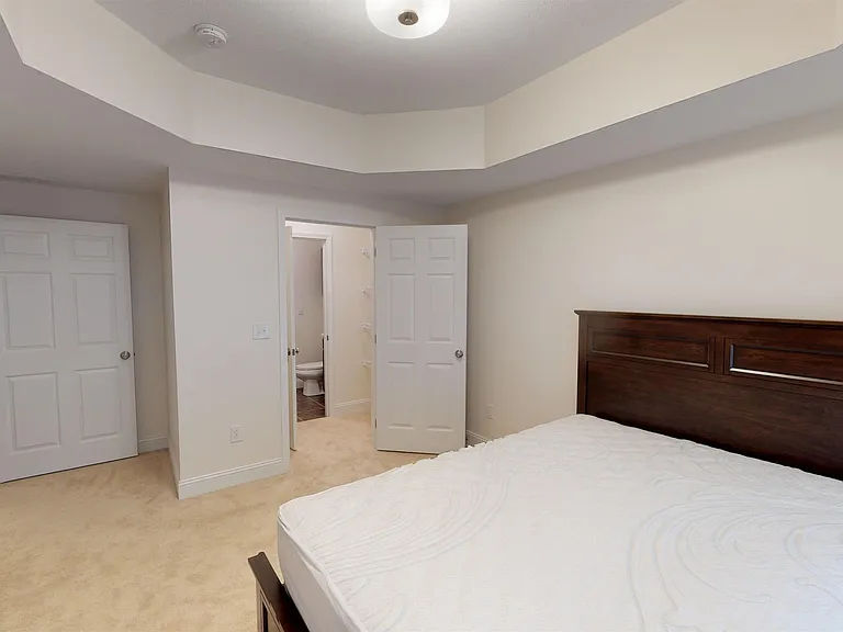 407 Olympic Ln — Photo 10