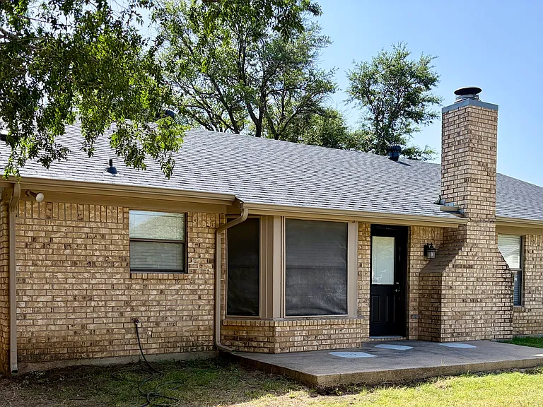 8021 Miles Dr — Photo 40