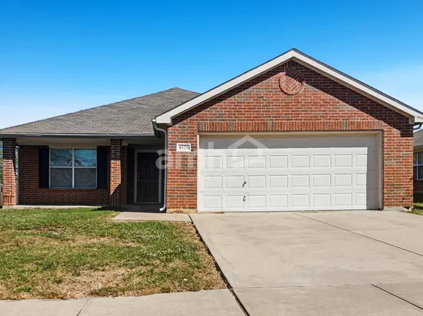 8125 Macgregor Dr, Arlington, TX 76002