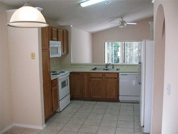 5th image of 1440 Woodfield Oaks Dr
