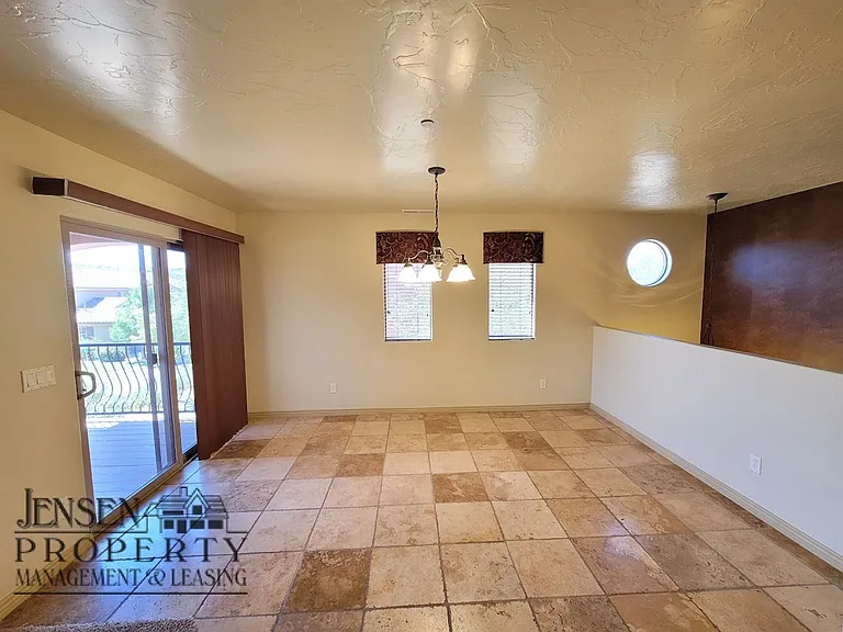 325 N Red Stone Rd #143 — Photo 9