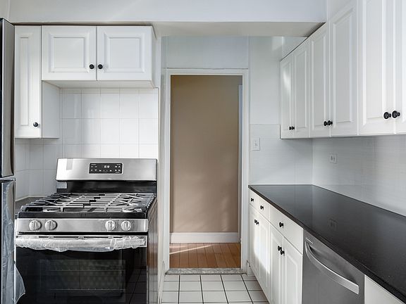 5th image of 110-20 71st Ave #907