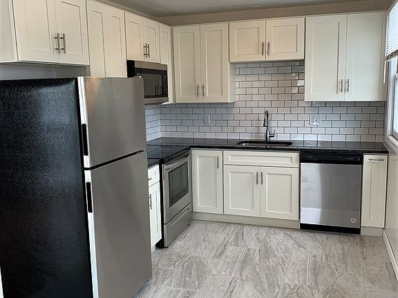 2nd image of 5 Union Ave #2