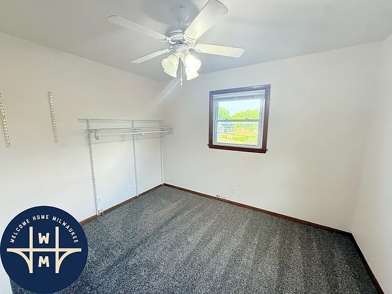 624 S 69th St #624 — Photo 13
