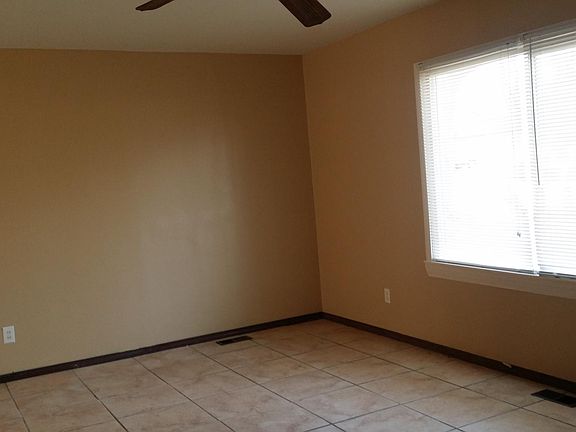2nd image of 8521 Barnett Ave