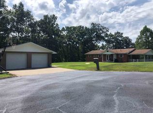 160 Church Hill Ln, Salt Rock, WV 25559