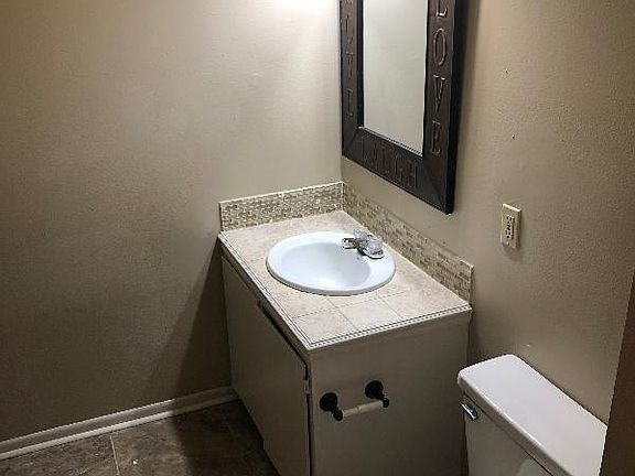 3rd image of 310 Ella St APT 106