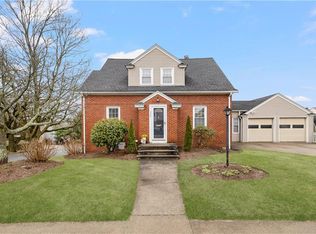 348 Princess Ave, Cranston, RI 02920