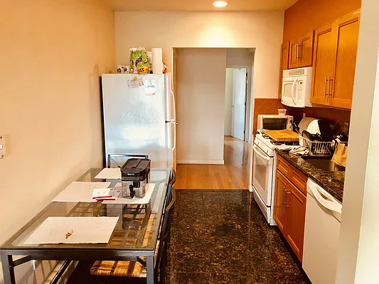 Rented by Signature Spaces NYC Corp | media 26