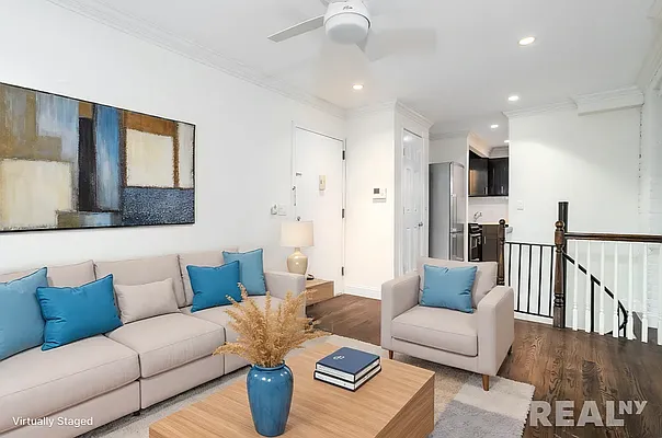 Rented by REAL New York | media 3