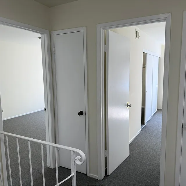 3 bed, 1610 sqft, $5,200 — Photo 2