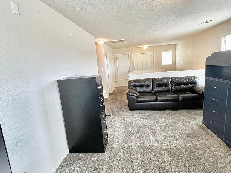 10919 Fort Point Ln NE — Photo 56