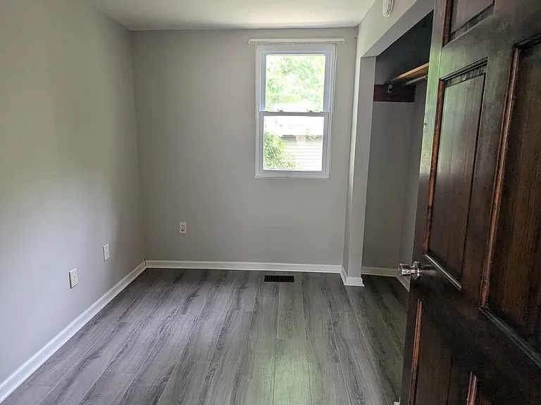 44 N 13th St — Photo 8