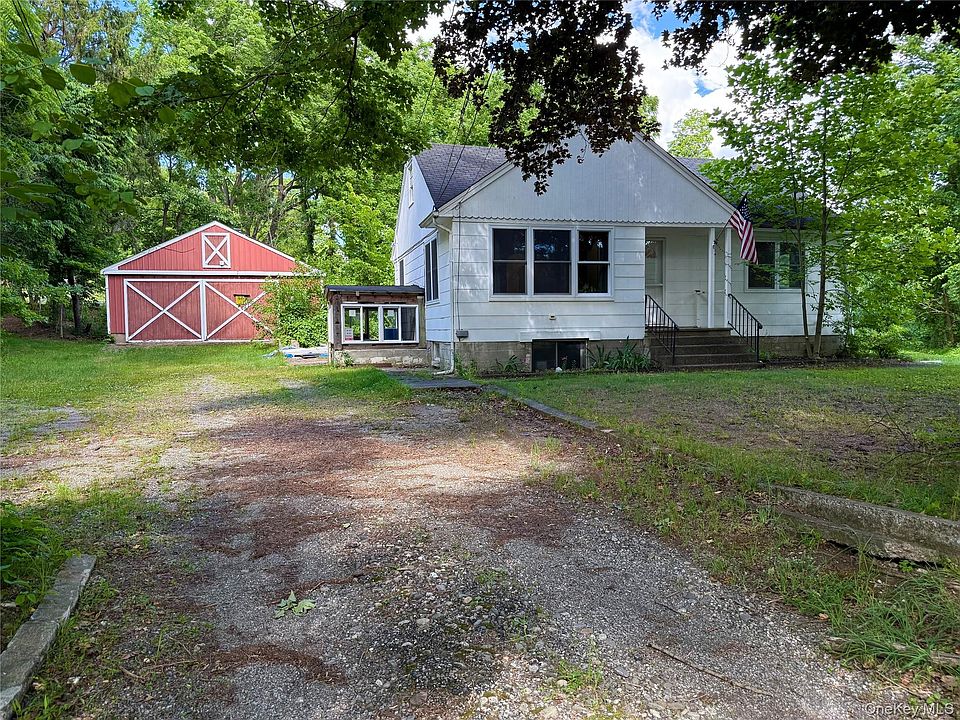1st image of 109 Shenandoah Road