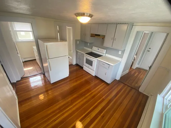11 Clark St (12 Fayette St), 11 Clark St #6640B0885, Milford, MA 01757