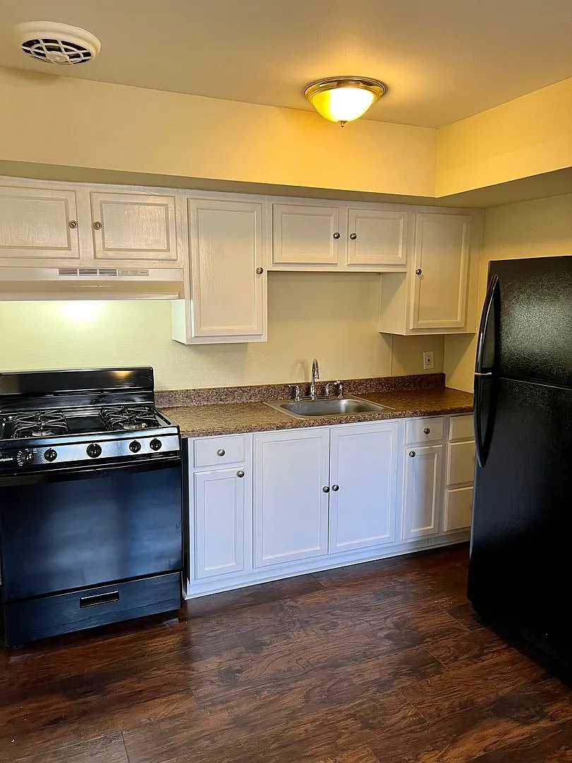 Wallingford View Apartments — Photo 2