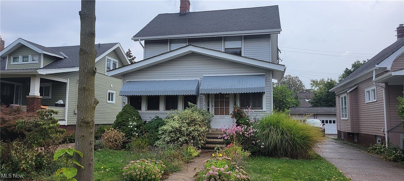 3725 W 137th St, Cleveland, OH 44111 | Zillow