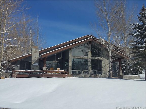 3rd image of 2675 Telemark Dr