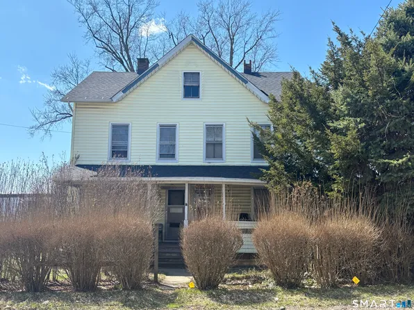 2-4 Cole Place, Danbury, CT 06810