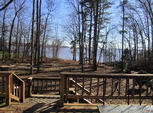 215 Gibson Dr, Springville, TN 38256
