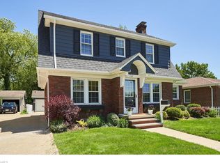 1167 N Main St, Akron, OH 44310