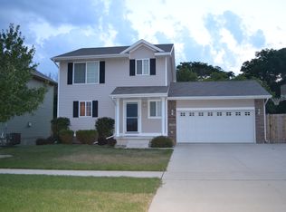 1109 S 95th St, West Des Moines, IA 50266